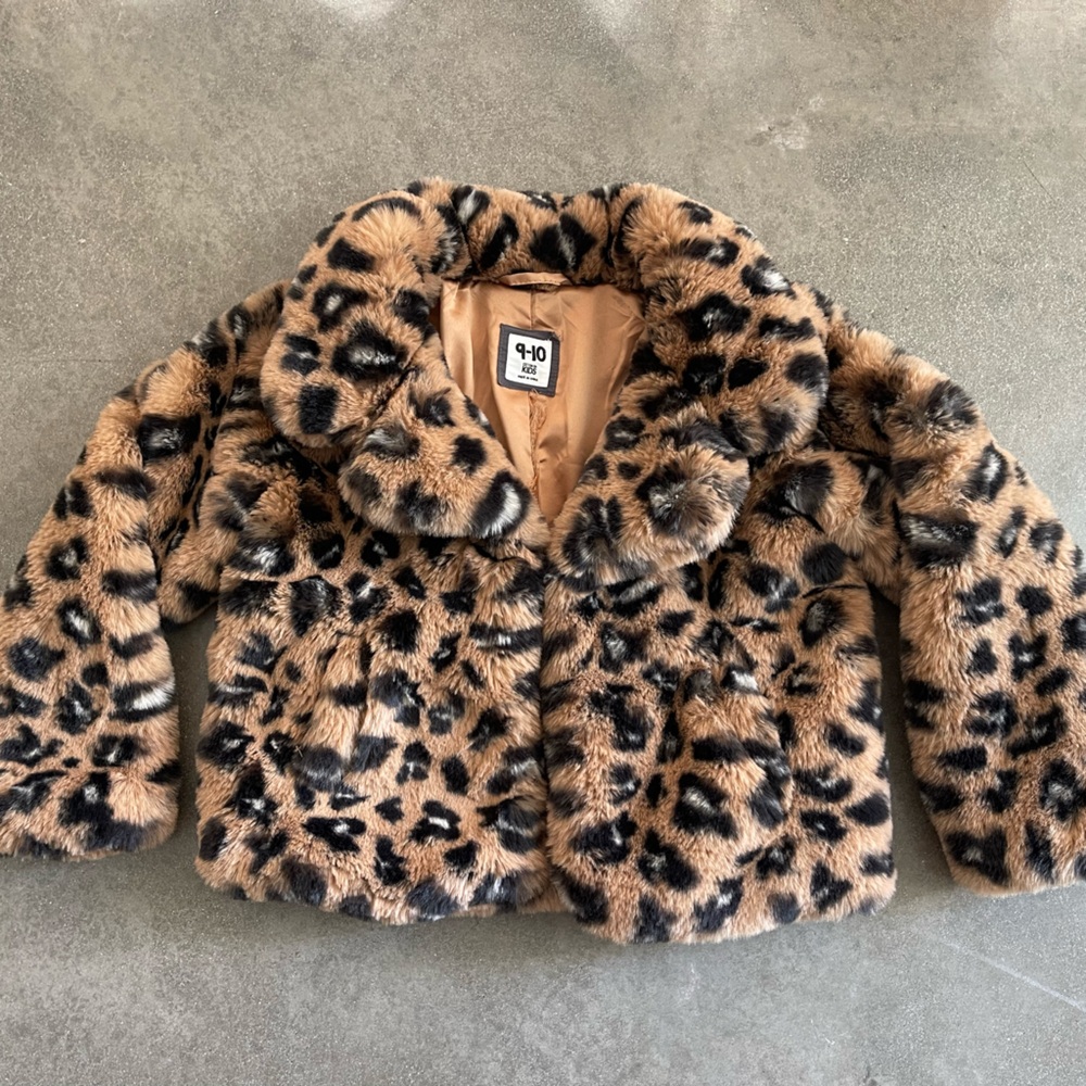 Leopard Print Faux Fur Jacket